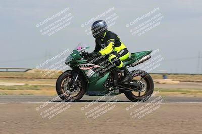 media/Sep-10-2023-Pacific Track Time (Sun) [[44210541ad]]/Group B/1220pm (Wheelie Bump)/
